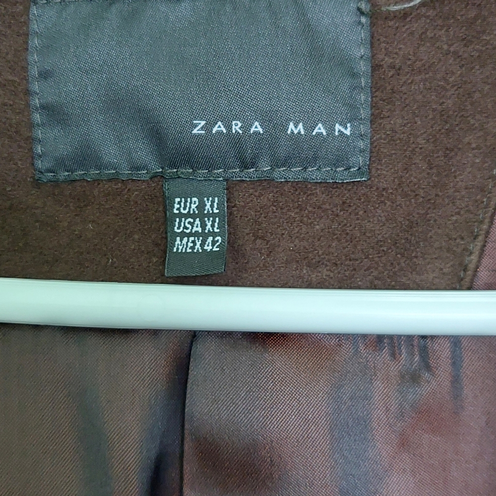 Coat - Picture 3 of 3
